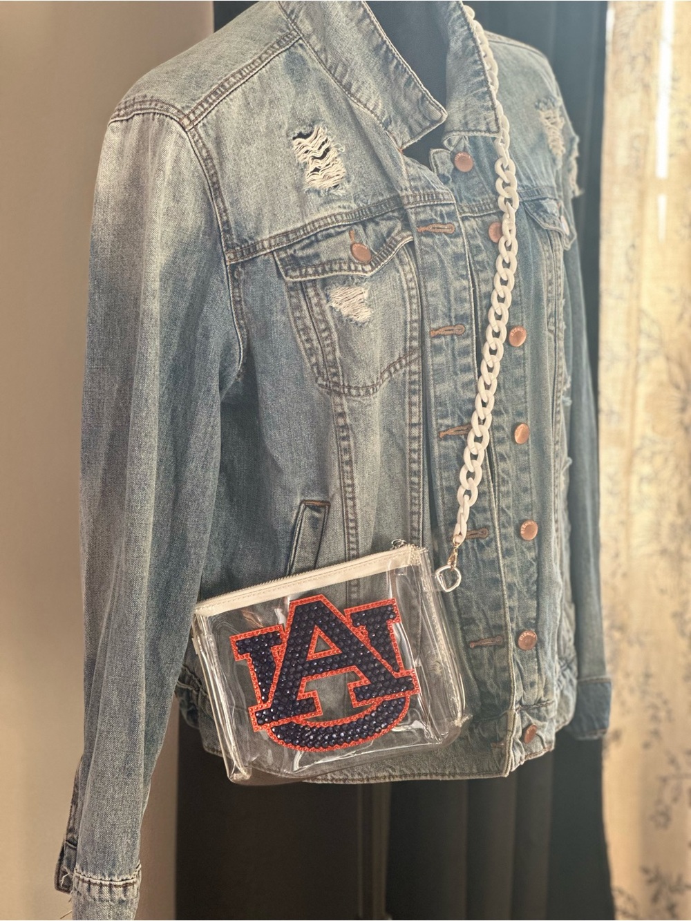 Auburn Tigers Game Day Football Rhinestone Stadium Crossbody Bag  Acrylic Chain